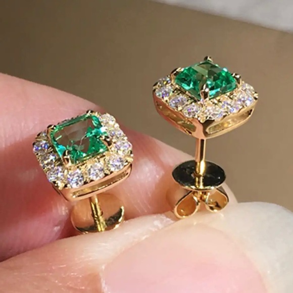 Ear Rings - Picture 3 of 4